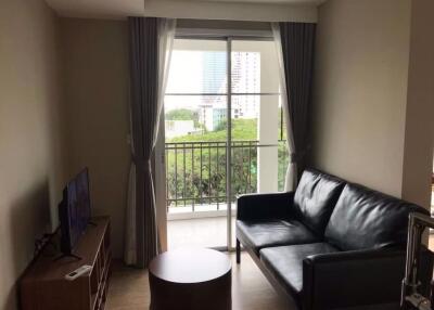 2 bed Condo in Maestro 39 Khlong Tan Nuea Sub District C018365