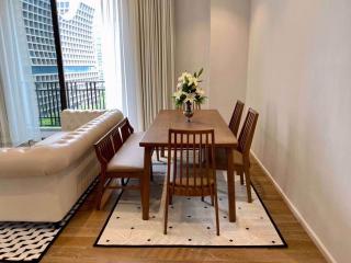 2 bed Condo in MUNIQ Langsuan Pathum Wan District C018361