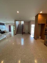 4 bed House in Laddarom Elegance Kaset-Nawamin Latphrao Sub District H018352