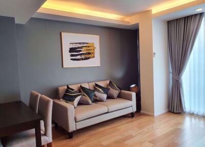 2 bed Condo in Focus Ploenchit Khlong Tan Nuea Sub District C018342