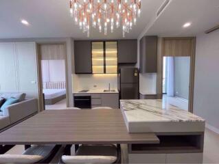 2 bed Condo in Noble Ploenchit Lumphini Sub District C018333