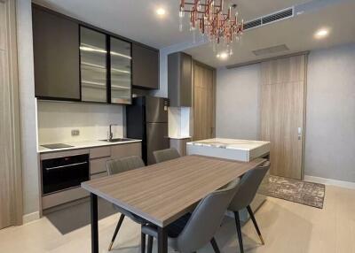 2 bed Condo in Noble Ploenchit Lumphini Sub District C018333