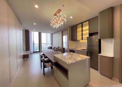 2 bed Condo in Noble Ploenchit Lumphini Sub District C018333