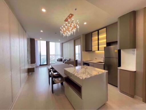 2 bed Condo in Noble Ploenchit Lumphini Sub District C018333