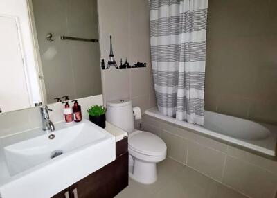 1 bed Condo in Noble Remix Khlongtan Sub District C018332