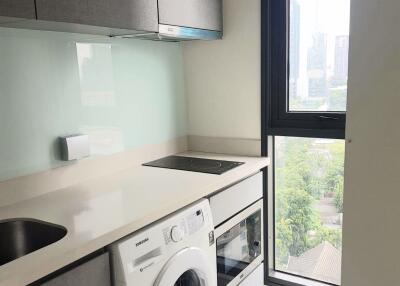 1 bed Condo in Rhythm Sukhumvit 36-38 Phra Khanong Sub District C018327