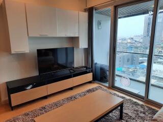 2 bed Condo in Vertiq Bang Rak District C018325