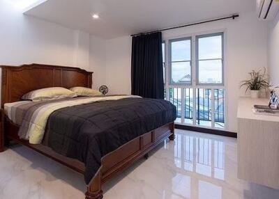 2 bed Condo in 36 D.Well Bangchak Sub District C018319
