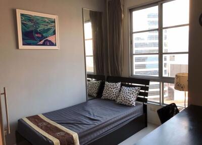 2 bed Condo in CitiSmart Sukhumvit 18 Khlongtoei Sub District C018304