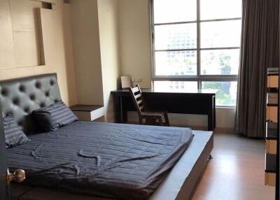 2 bed Condo in CitiSmart Sukhumvit 18 Khlongtoei Sub District C018304