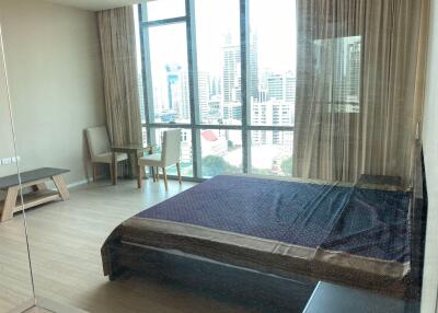 2 bed Duplex in The Room Sukhumvit 21 Khlong Toei Nuea Sub District D018291