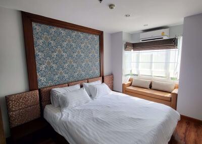 2 bed Condo in The Next Garden Suite Phrakhanong District C018287