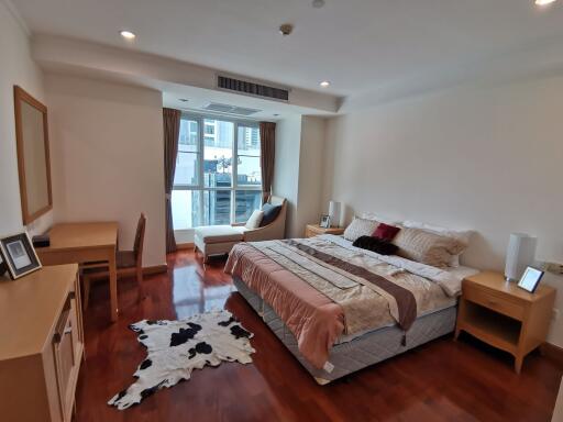 3 bed Condo in GM Height Khlongtoei Sub District C018269