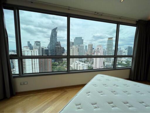 2 bed Condo in H Sukhumvit 43 Khlong Tan Nuea Sub District C018253