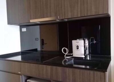 1 bed Condo in Via 49 Khlong Tan Nuea Sub District C018247