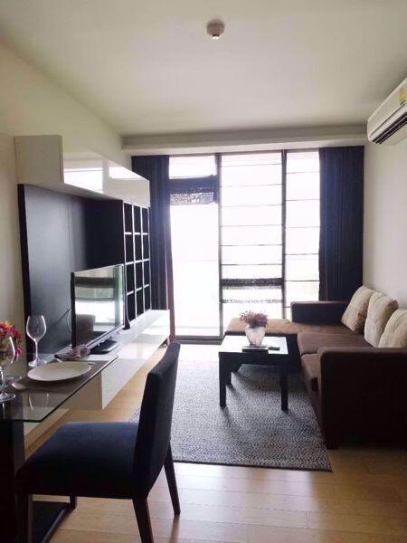 1 bed Condo in Via 49 Khlong Tan Nuea Sub District C018247