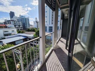 1 bed Condo in The Greenston Thonglor Residence Khlong Tan Nuea Sub District C018239
