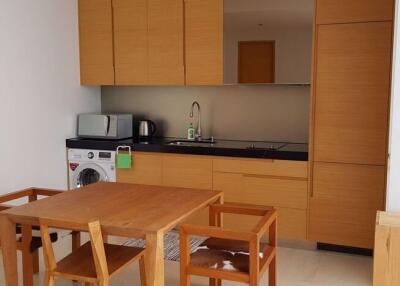 1 bed Condo in Saladaeng Residences Silom Sub District C018234