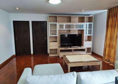 3 bed Condo in The Peaks Residence Khlong Toei Nuea Sub District C018222