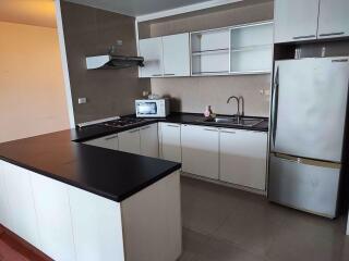 3 bed Condo in The Peaks Residence Khlong Toei Nuea Sub District C018222