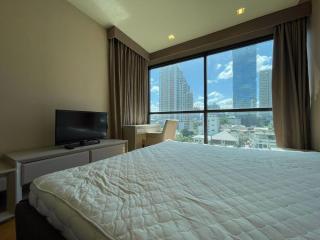 2 bed Condo in The Address Sathorn Silom Sub District C018214