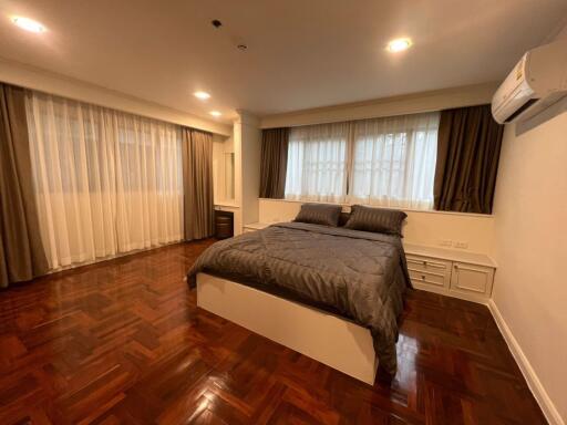 2 bed Condo in M Towers Khlong Tan Nuea Sub District C018195