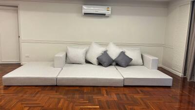 2 bed Condo in M Towers Khlong Tan Nuea Sub District C018195