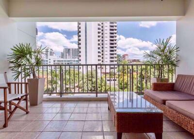 3 bed Condo in Baan Prida Khlongtoei Sub District C018190