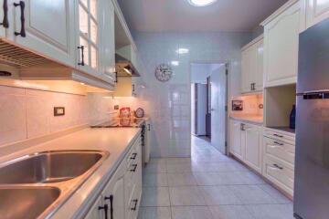 3 bed Condo in Baan Prida Khlongtoei Sub District C018190