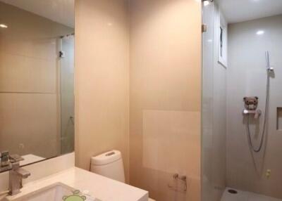 2 bed Condo in Wind Sukhumvit 23 Khlong Toei Nuea Sub District C018188