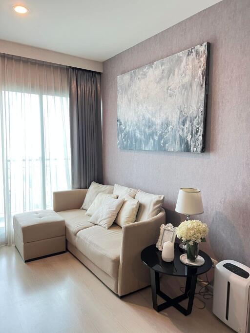 2 bed Condo in Life Ratchadapisek Huai Khwang Sub District C018179