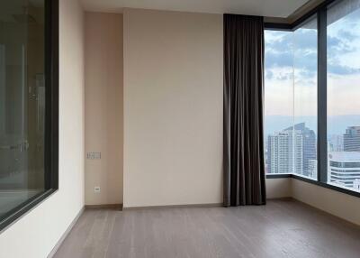 2 bed Condo in The ESSE Asoke Khlong Toei Nuea Sub District C018166