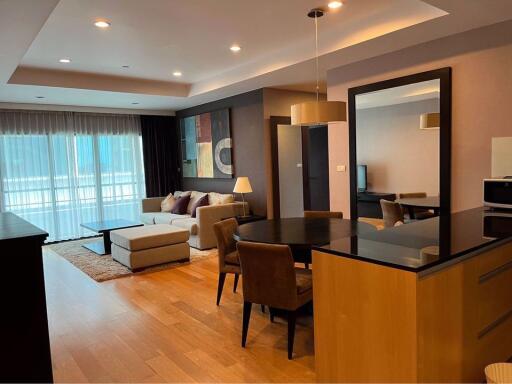 2 bed Condo in Sathorn Gardens Thungmahamek Sub District C018156