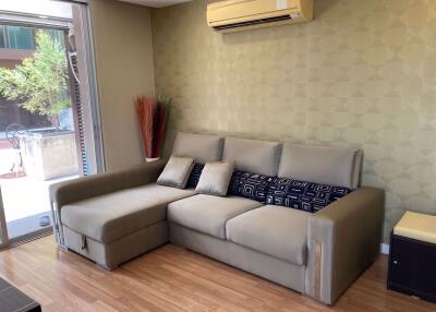 2 bed Duplex in Thana Tri Bangphlat District D018146