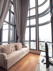 1 bed Duplex in Q Chidlom - Phetchaburi Makkasan Sub District D018141