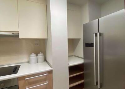 3 bed Condo in Residence 52 Phrakhanong District C018113