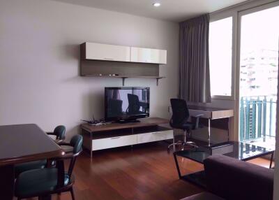 2 bed Condo in Wind Sukhumvit 23 Khlong Toei Nuea Sub District C018073