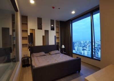 2 bed Condo in The ESSE Asoke Khlong Toei Nuea Sub District C018068