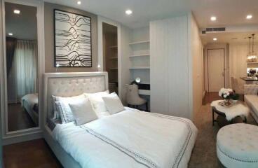 Studio bed Condo in The Address Chidlom Lumphini Sub District C018061