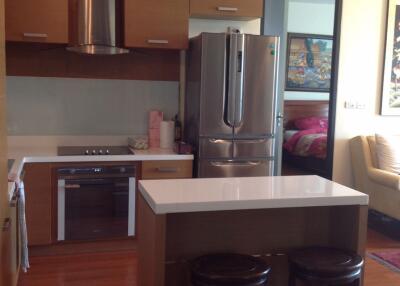 2 bed Condo in The Address Chidlom Lumphini Sub District C018059