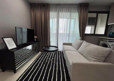 2 bed Condo in Ideo Mobi Charan Interchange Bangkhunsi Sub District C018050