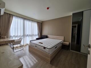 2 bed Condo in Maestro 03 Ratchada-Rama 9 Din Daeng Sub District C018039
