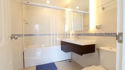 2 bed Condo in Life @ Sukhumvit 67 Phrakhanongnuea Sub District C018033