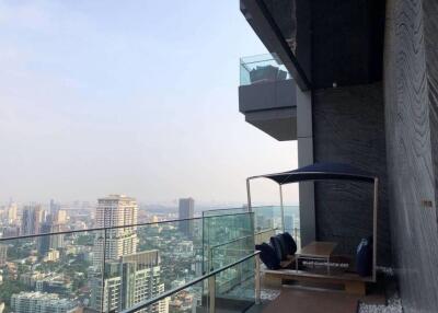 3 bed Condo in MARQUE Sukhumvit Khlongtan Sub District C018031