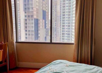 1 bed Condo in Bright Sukhumvit 24 Khlongtan Sub District C018029