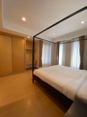 2 bed Condo in Viscaya Private Residences Khlong Tan Nuea Sub District C018016