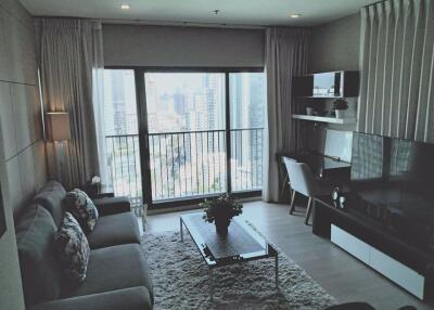 1 bed Condo in Noble Remix Khlongtan Sub District C018014