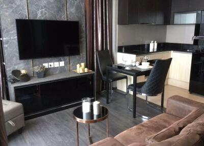 1 bed Condo in Edge Sukhumvit 23 Khlong Toei Nuea Sub District C018009