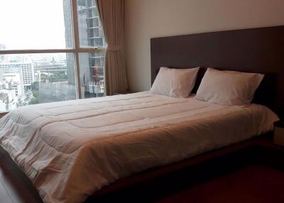 2 bed Condo in The Address Chidlom Lumphini Sub District C018007