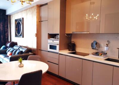 2 bed Condo in The Diplomat 39 Khlong Tan Nuea Sub District C017992